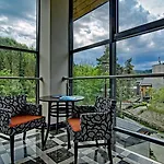 Czarny Potok & Conference 5*