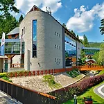 Czarny Potok & Conference