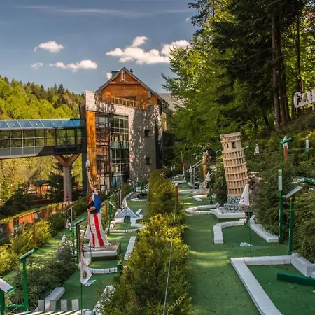 Czarny Potok & Conference Hotel 5*