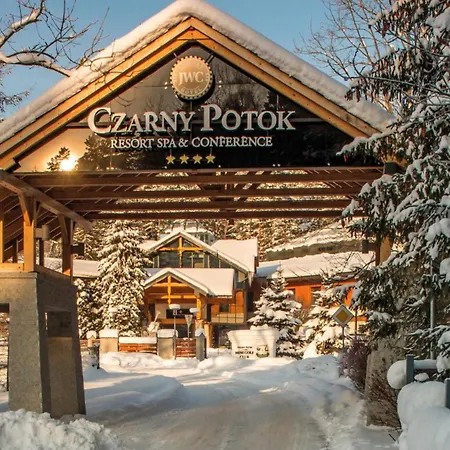 Czarny Potok & Conference Szálloda 5*