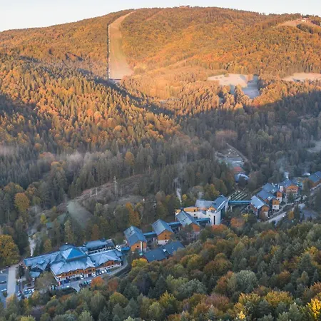 Czarny Potok & Conference Szálloda 5*