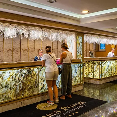 Hotel Czarny Potok & Conference