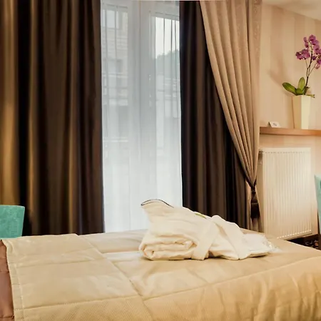 Czarny Potok & Conference Hotel 5*